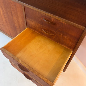 Sideboard Teak mit Vitrinenaufsatz aus Schweden