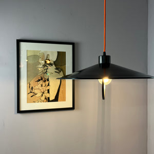 Hängelampe schwarz mit Bügel von Abo Randers