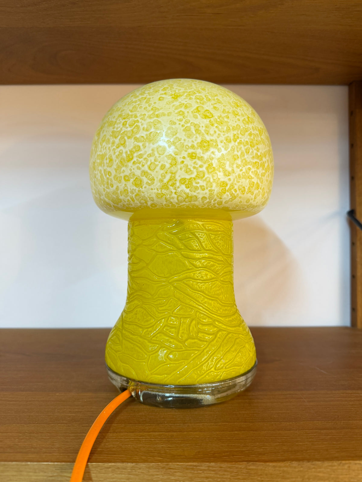 Pilzlampe gelb Glas von Karin Korn für Beleuchtungsglaskombinat Görlitz