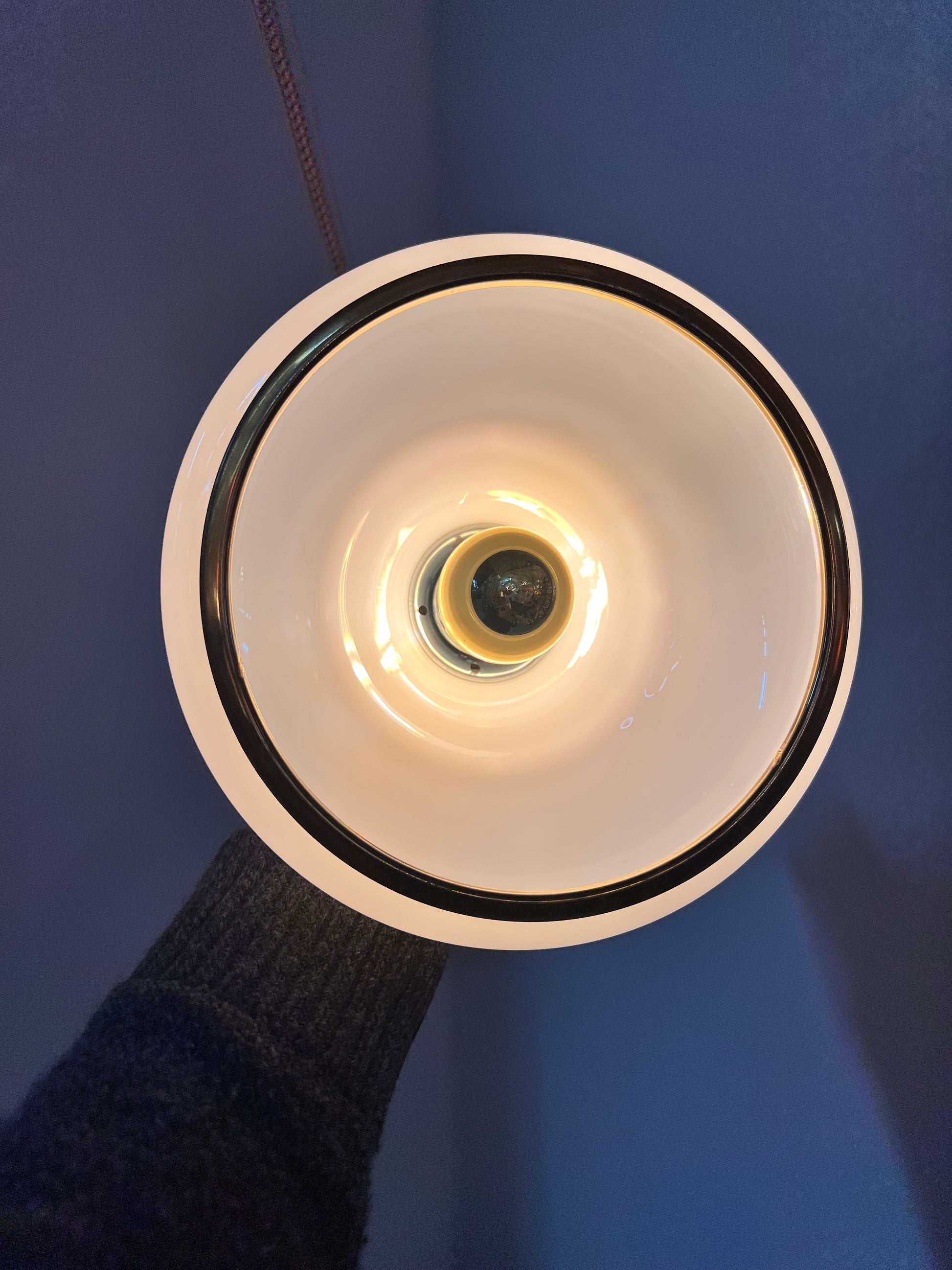 Hängelampe Opalglas Messing