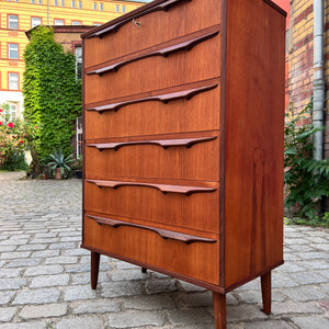 Kommode Tallboy von Klaus Okholm für Trekanten 60er