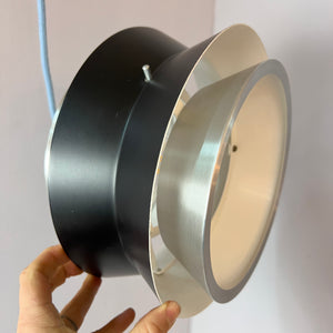 Lamellenlampe Trava schwarz silber von Carl Thore für Granhaga