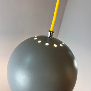 Kugellampe grau von Frandsen Dänemark