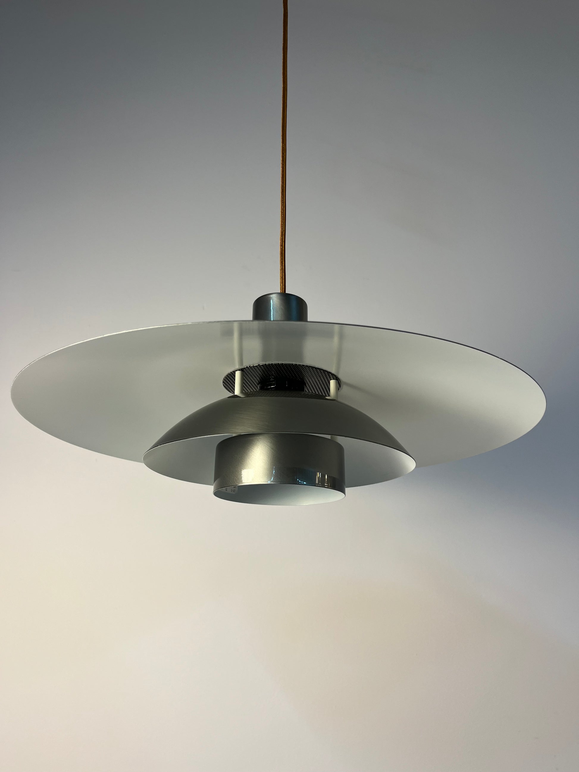 Große Lamellenlampe Leto silber kupfer von Top Lamper