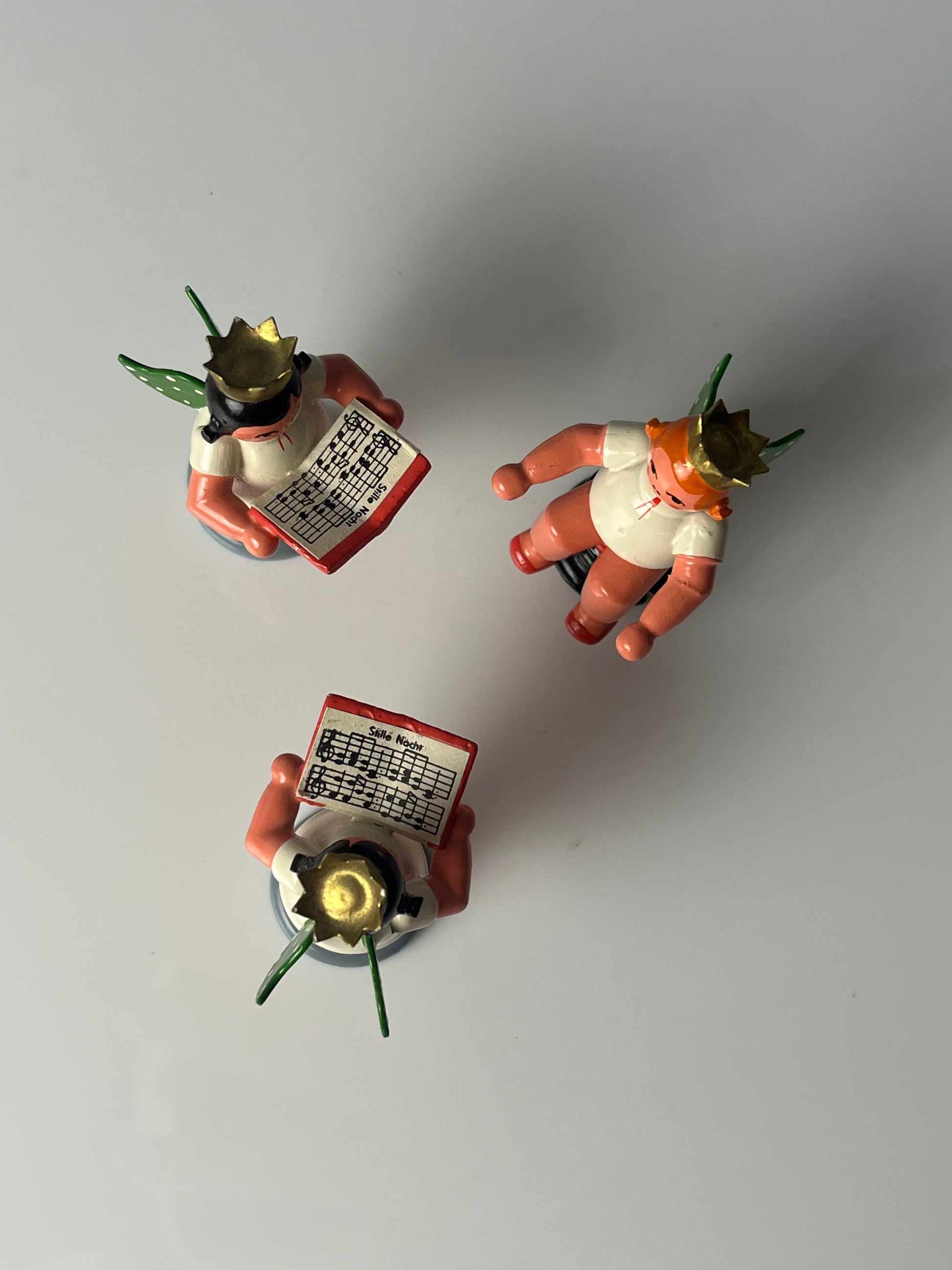 Set: 3x Engelmusikanten mit Krönchen von der Kunstgewerblichen Drechslerei Ellmann