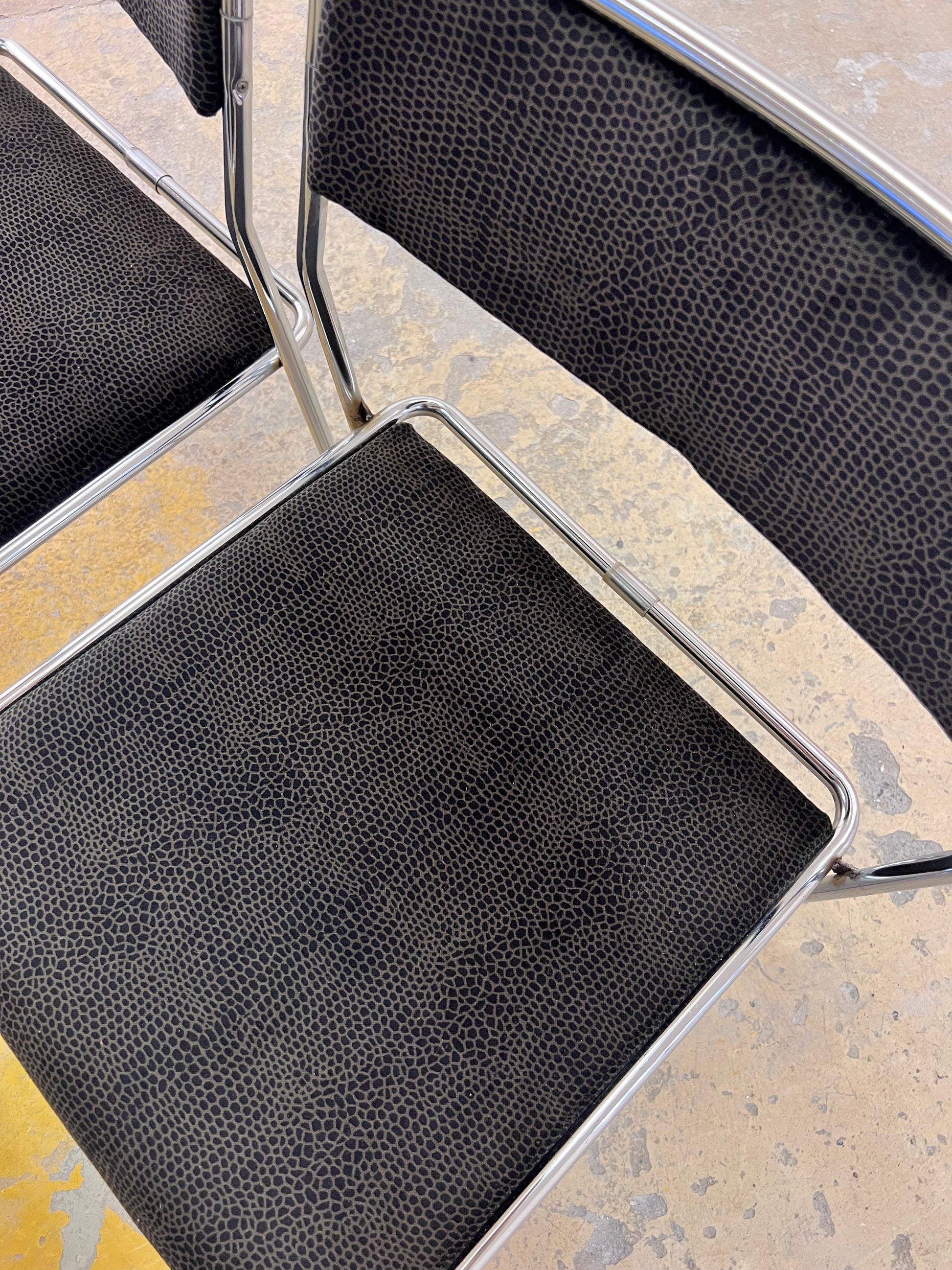 Set: 4x TACKE Polsterstuhl schwarz Chrom