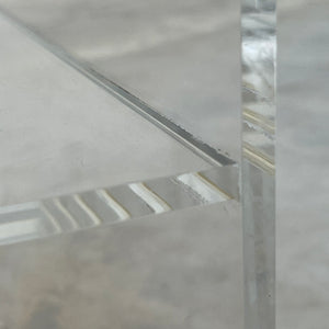 Beistelltisch Plexiglas mit Ablagefach