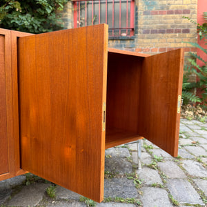Sideboard Teak mit Flügeltüren & neuen Chromfüßen