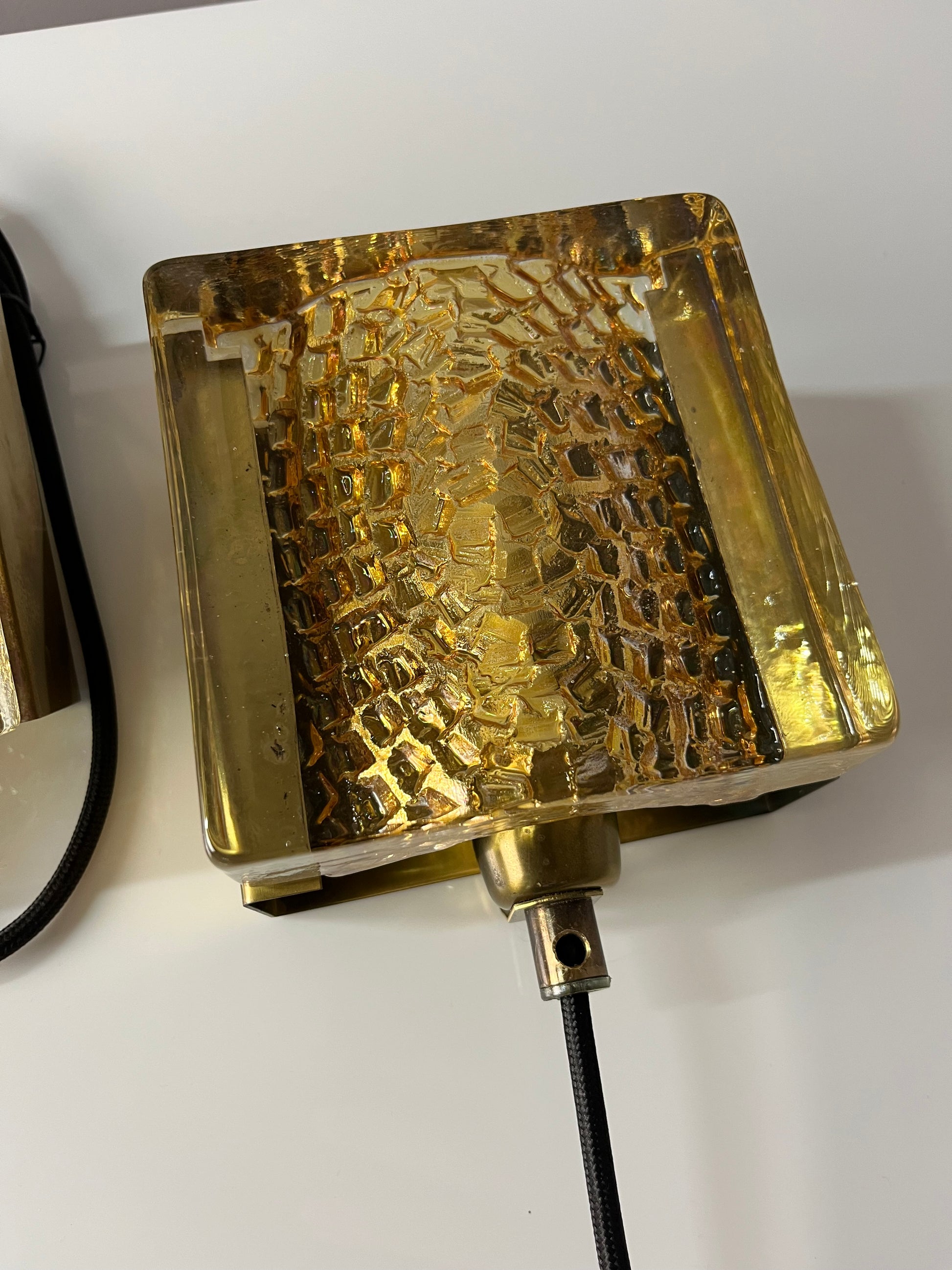 Set: 2x Wandlampe Kalmarlampet 17205 gold Messing Glas von Vitrika