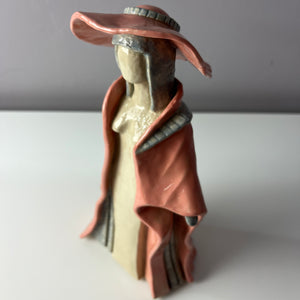 Figur Frau in rosa aus Dänemark