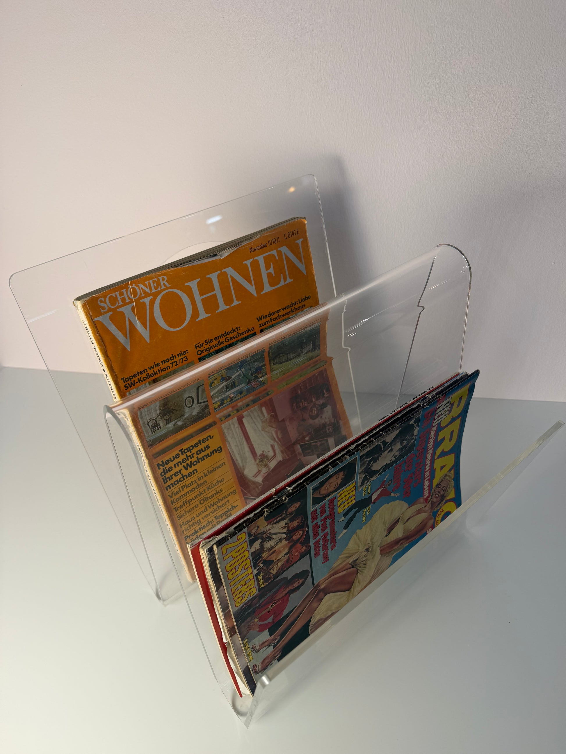 Zeitschriftenständer transparentes Plexiglas