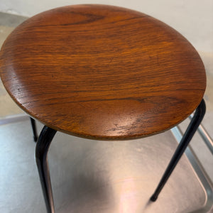 Dot Hocker schwarz Teak von Arne Jacobsen für Fritz Hansen