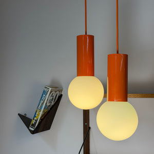 Set: 2x Hängelampe orange mit Opalglas Globus