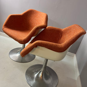 Tulip Chair orange von Juch Dänemark