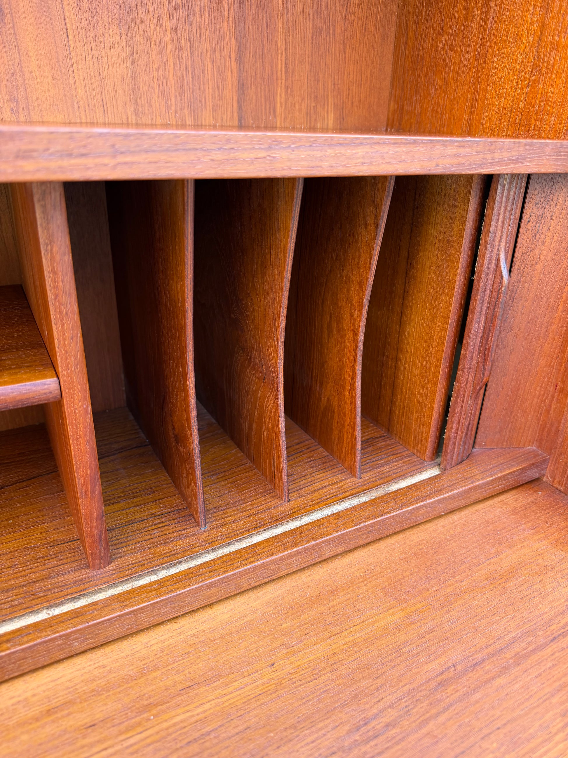 Bücherregal Teak mit Sekretär von Johannes Sorth für Nexø