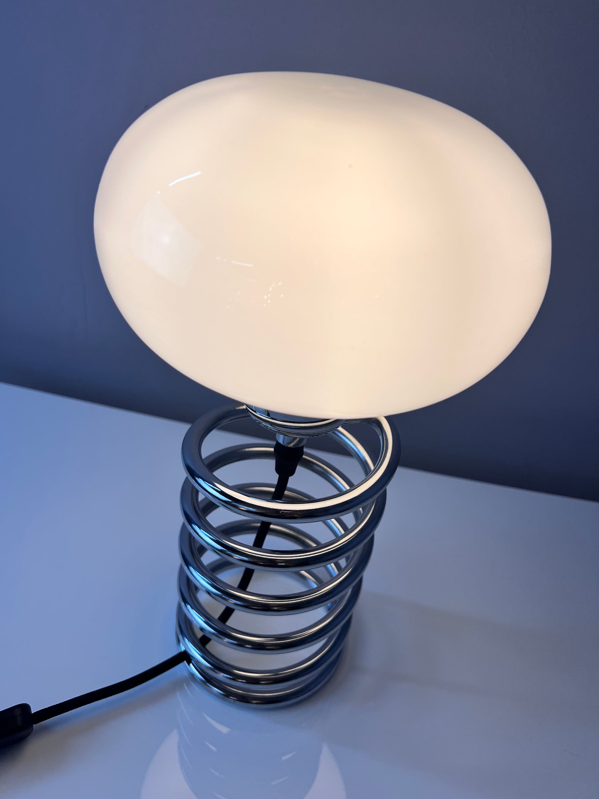 Spiral-Tischlampe Glas & Chrom Ingo Maurer für HONSEL