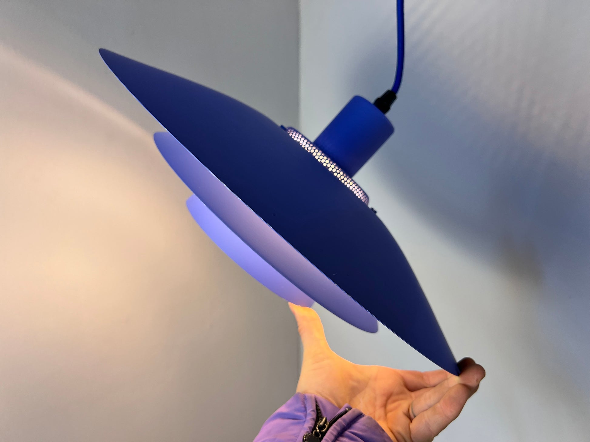 Lamellenlampe Donau blau von JEKA