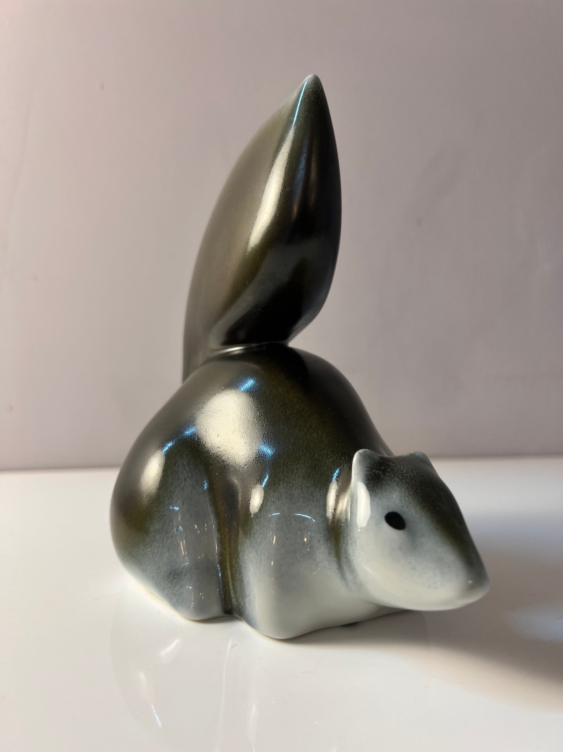 Figur Eichhörnchen von Ljubiša Mišić für Goebel Porzellan
