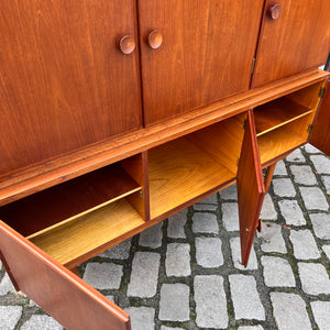 Highboard Teak mit runden Griffen