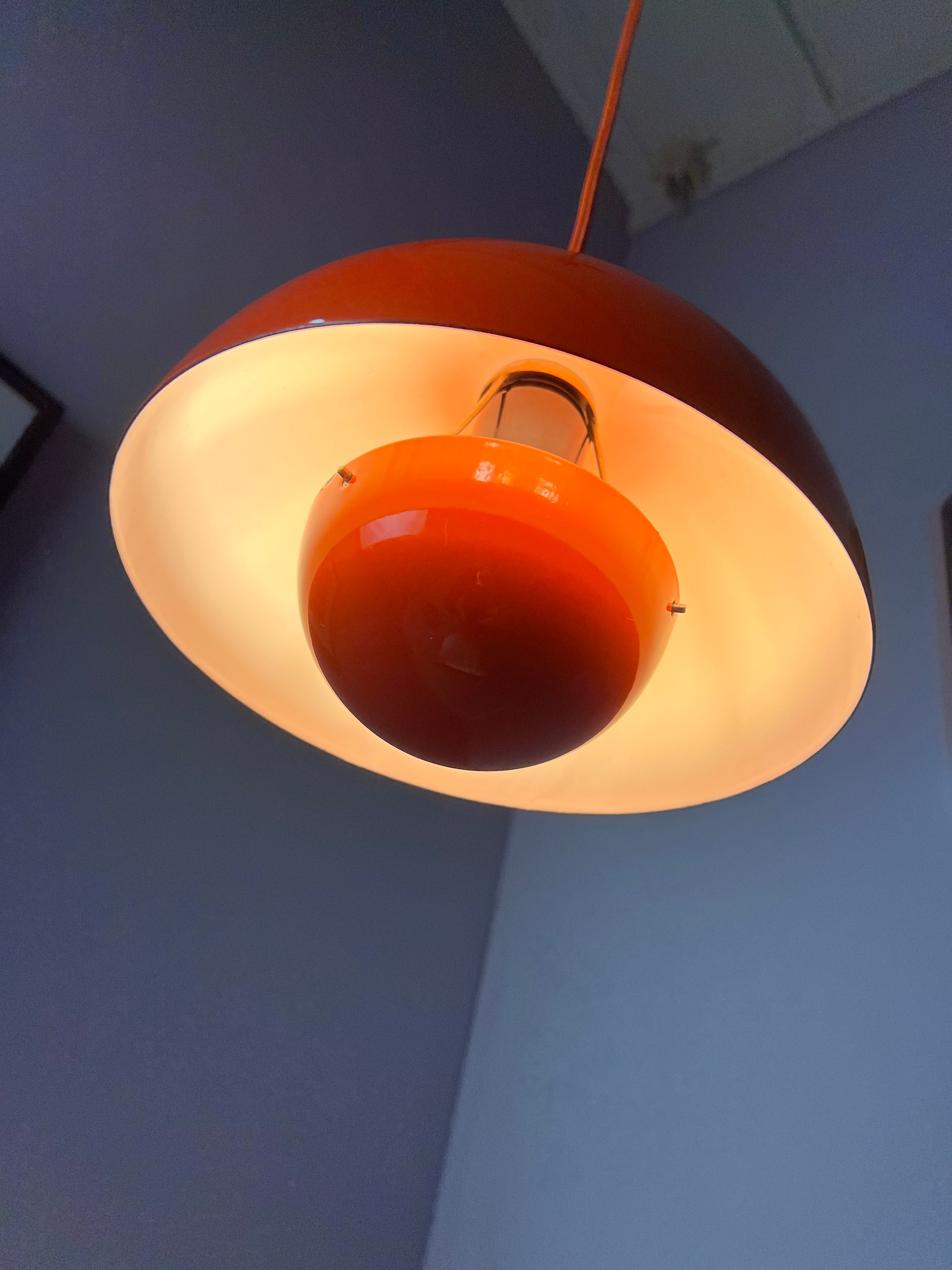 Hängelampe Flowerpot VP1 orange Emaille von Verner Panton für Louis Poulsen