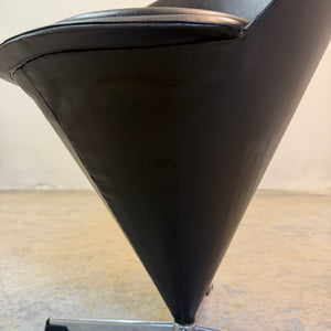 Cone Chair braunes Kunstleder von Verner Panton