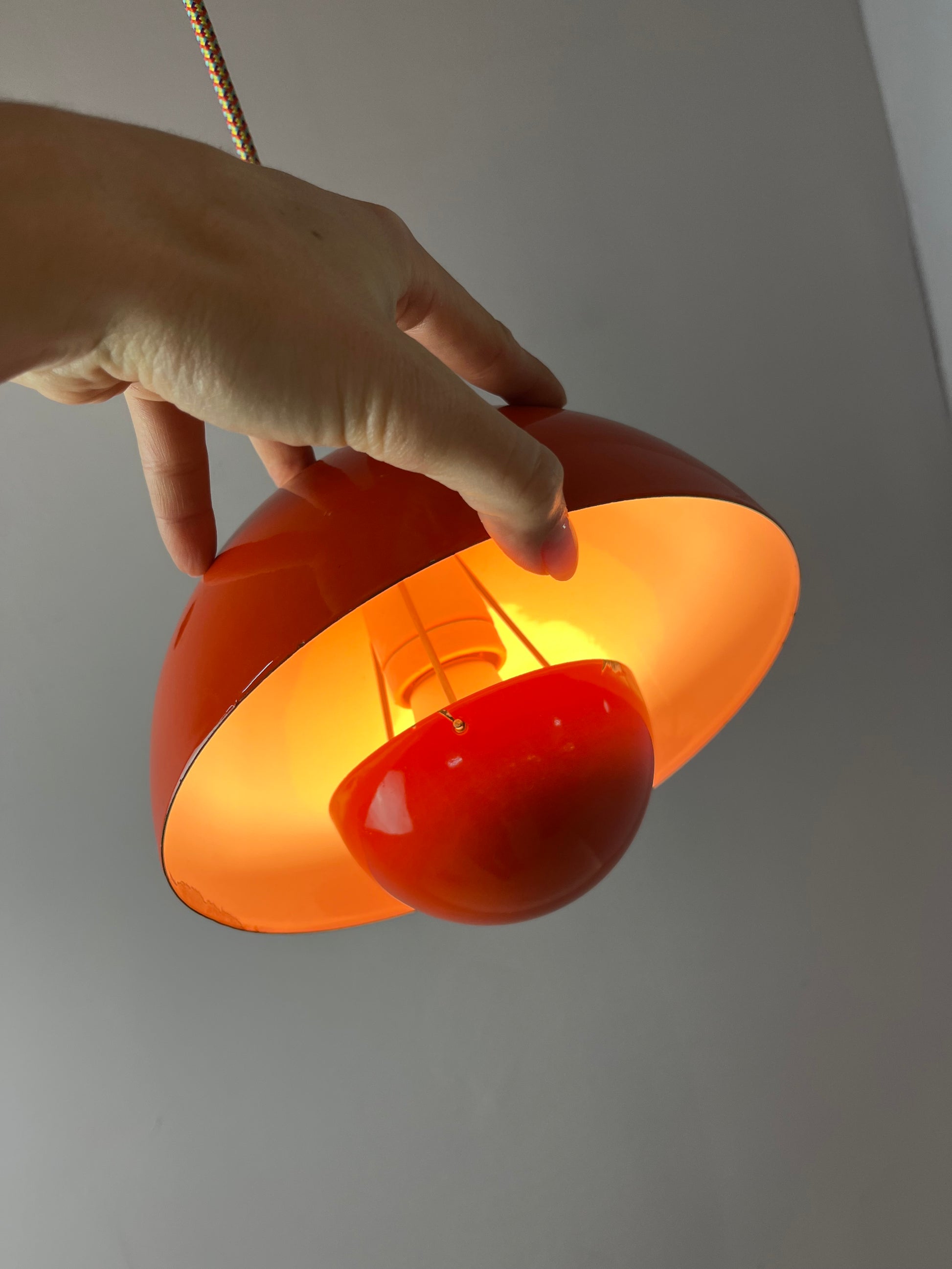 Hängelampe Flowerpot VP1 orange von Verner Panton für Louis Poulsen
