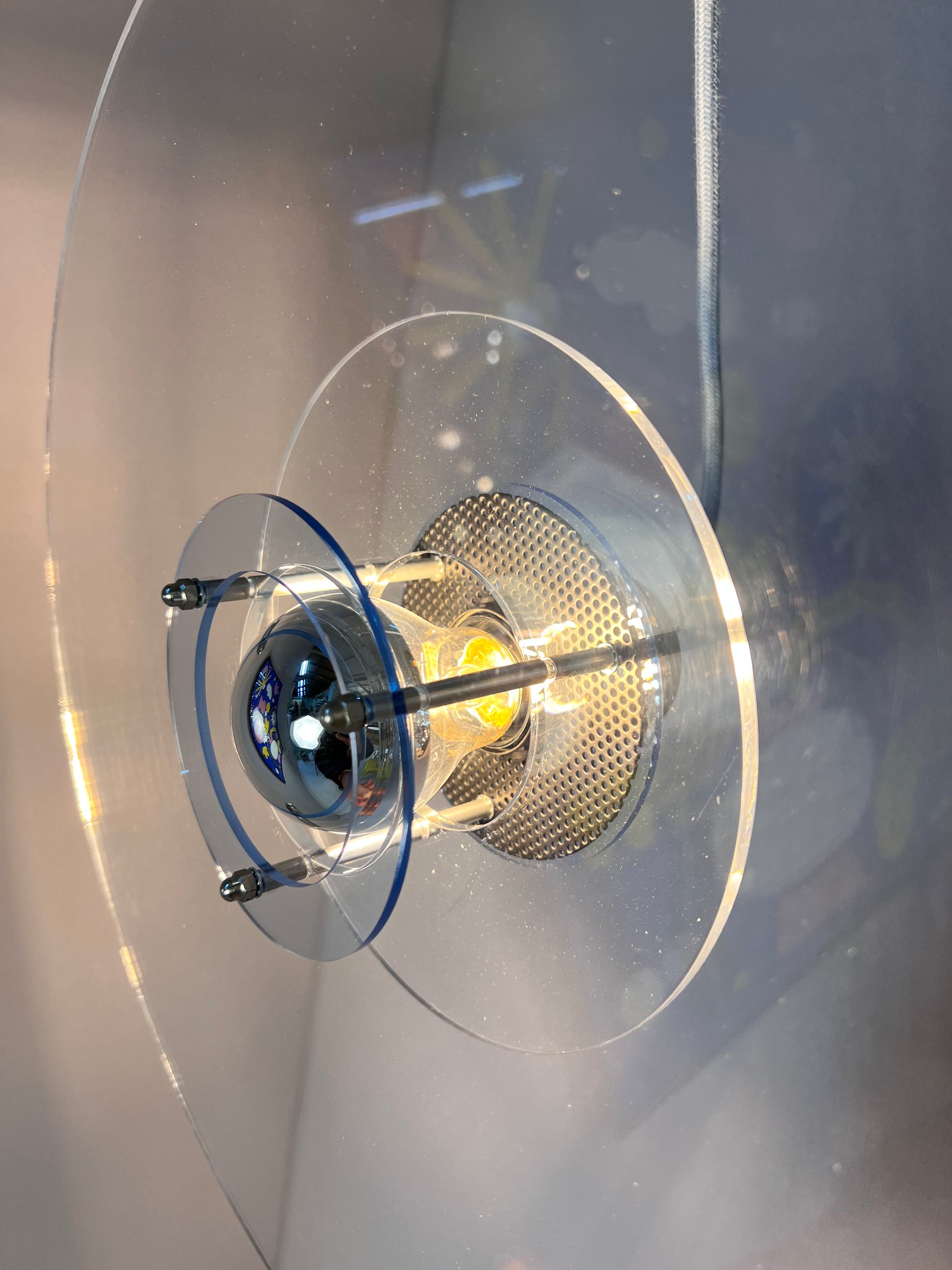 Lamellenlampe „Space“ Plexiglas aus Dänemark