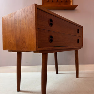 Kleine Kommode Teak aus Dänemark