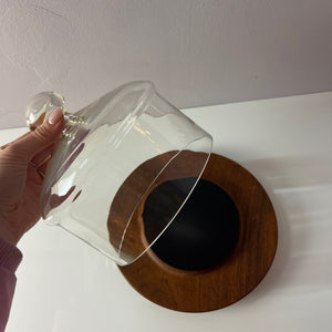 Käseglocke und Teakbrett aus Dänemark