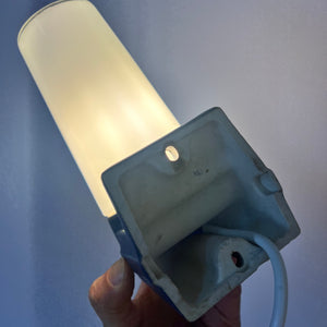 Wandlampe blau Sigvard Bernadotte für Ifö