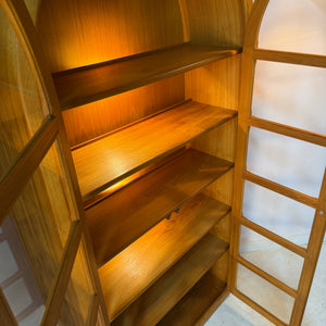 Rundbogen Vitrine Teak von Dyrlund