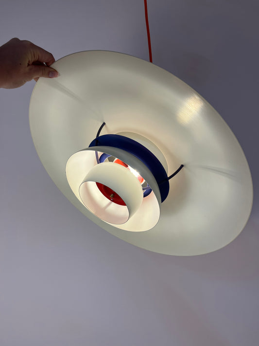 Lamellenlampe PH5 weiß von Poul Henningsen für Louis Poulsen