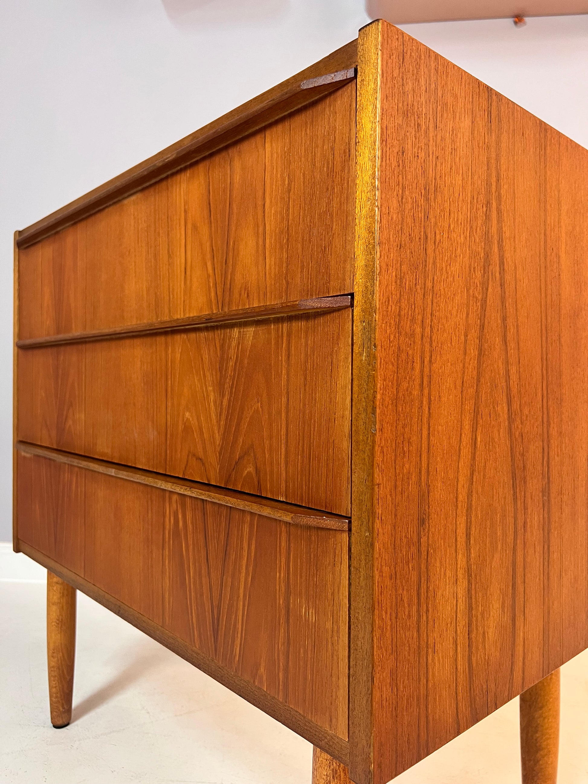 Kommode mit Schubladen Teak