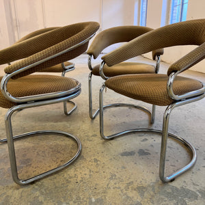 Freischwinger beige Chrom von Giotto Stoppino - Sehr guter Zustand