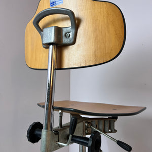 Werkstatt Stuhl mechanisch