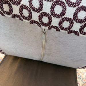 Sessel Mahagoni neu gepolstert mit aubergine Kreismuster