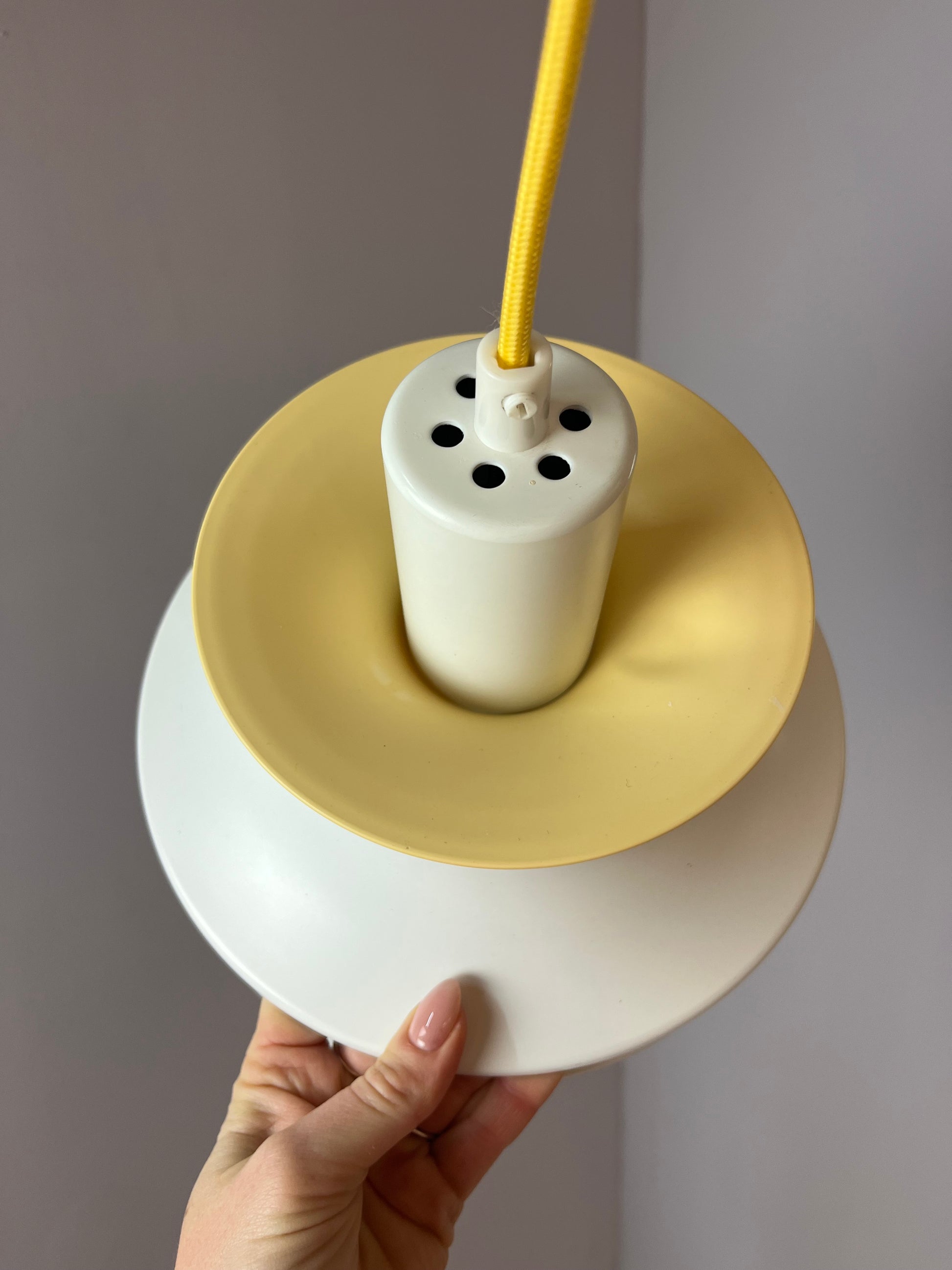 Lamellenlampe weiß gelb von Lyskær