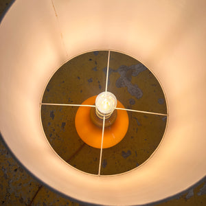 hohe Tischlampe Glas & Seide