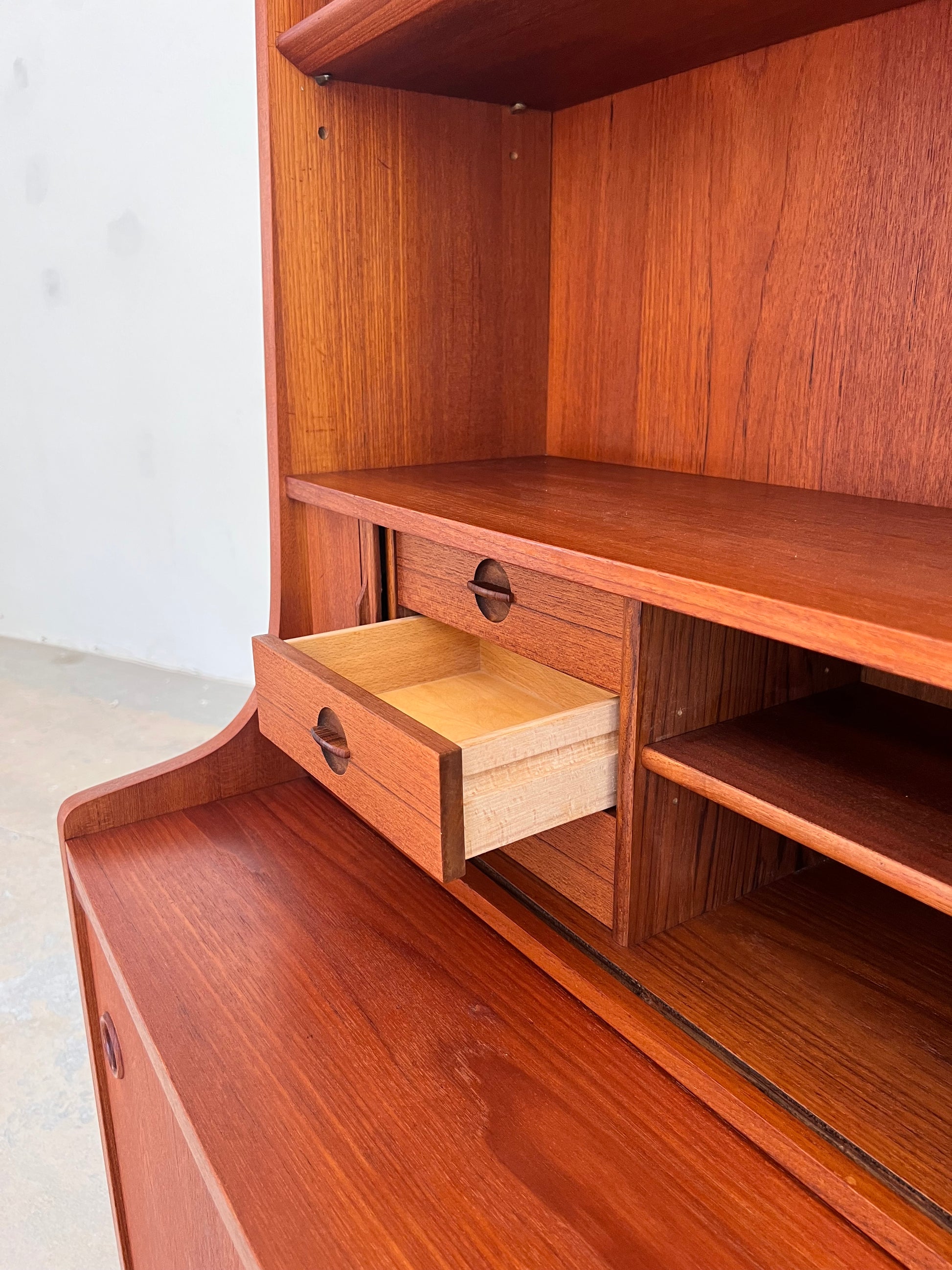 Bücherregal Teak mit Sekretär & Ausziehplatte von Johannes Sorth für Nexø