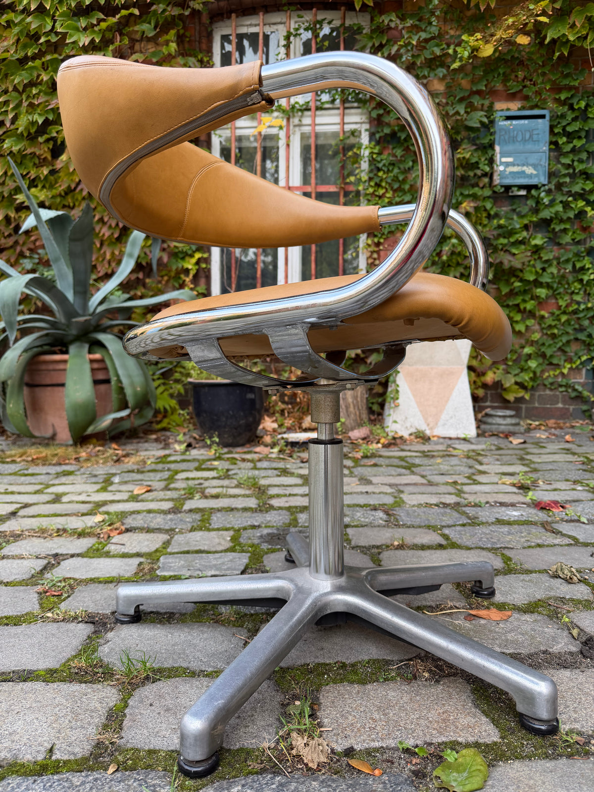 Drehstuhl Chrom Leder von Olymp