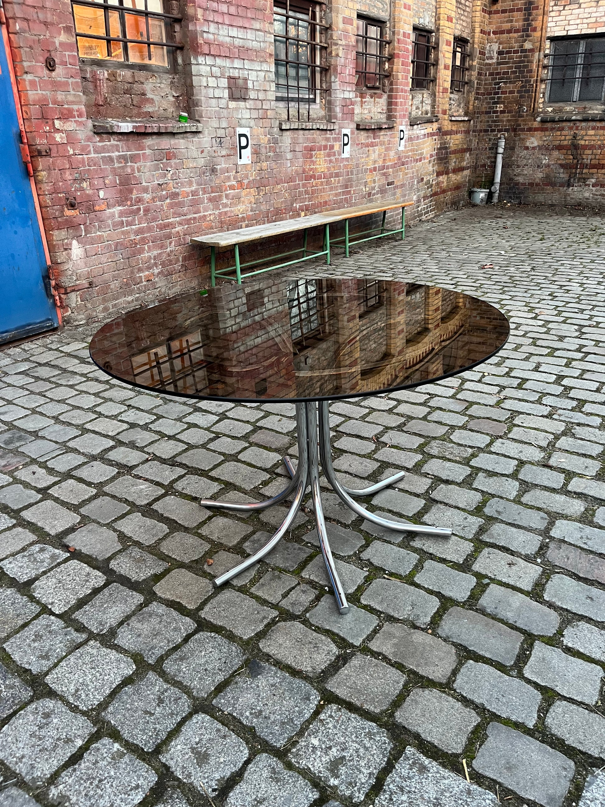 Runder Esstisch Rauchglas & Chrom von Gastone Rinaldi