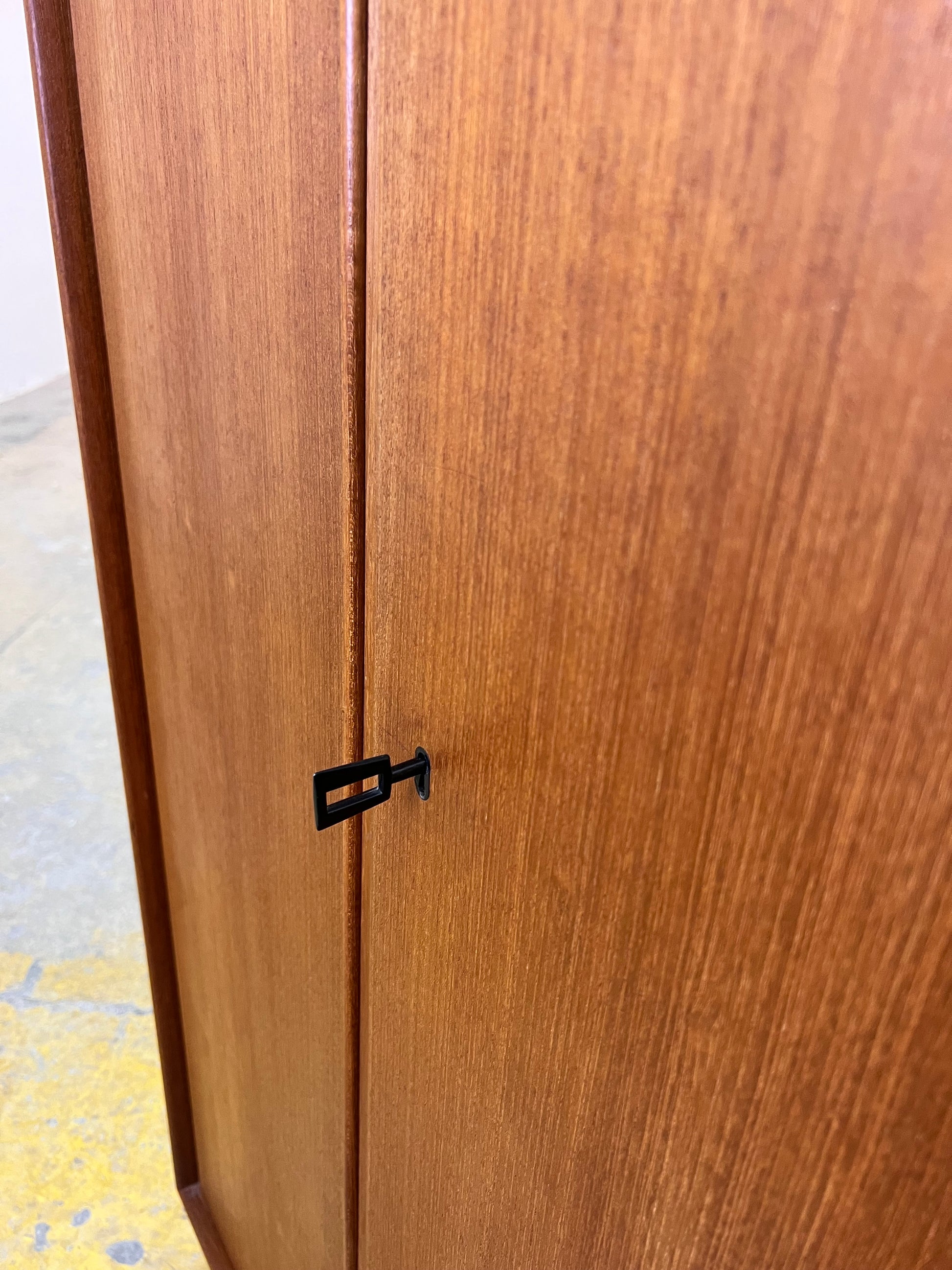 Kleiderschrank Typ 2994 Teak von rt Möbel