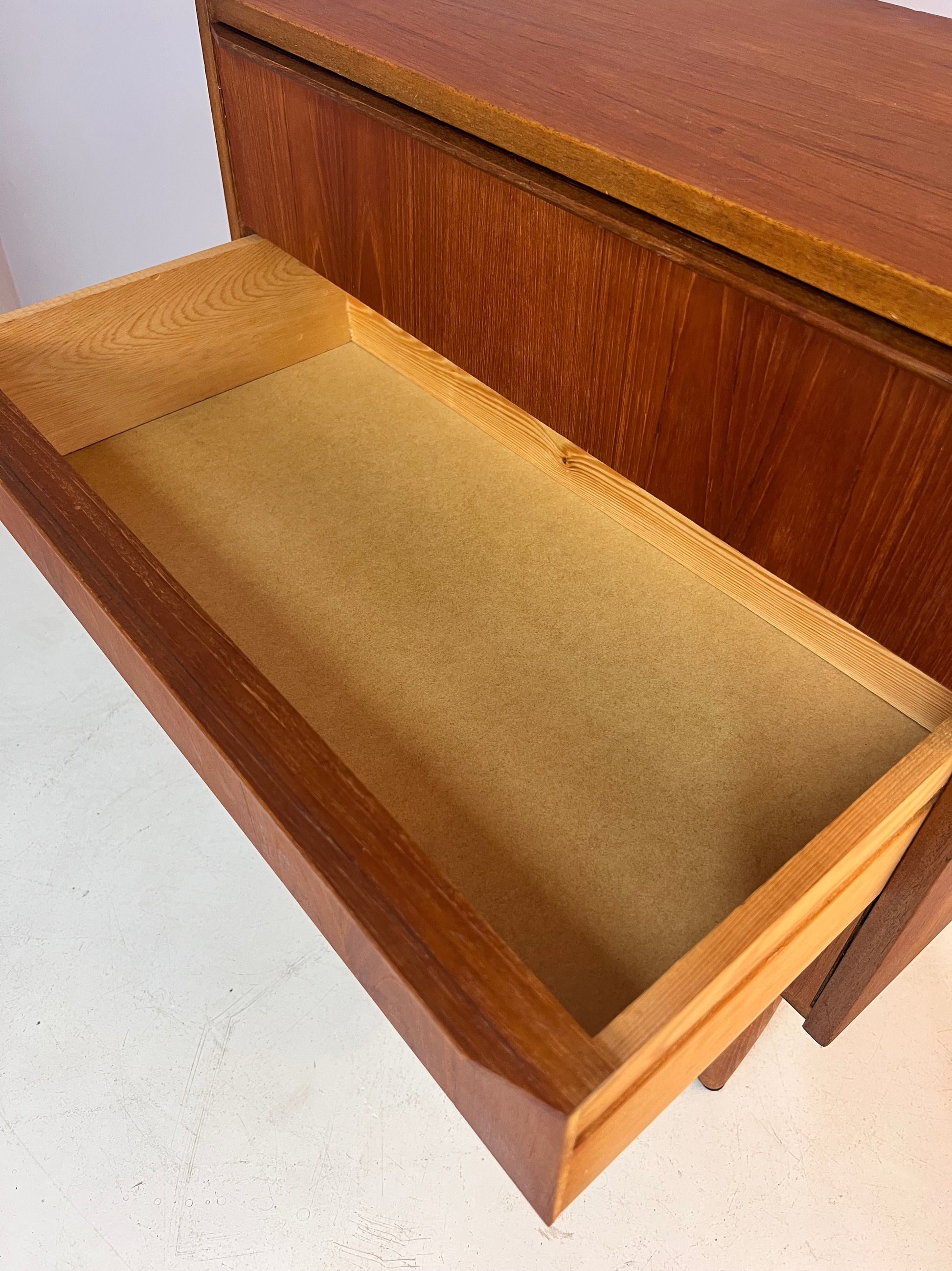 Kommode mit Schubladen Teak