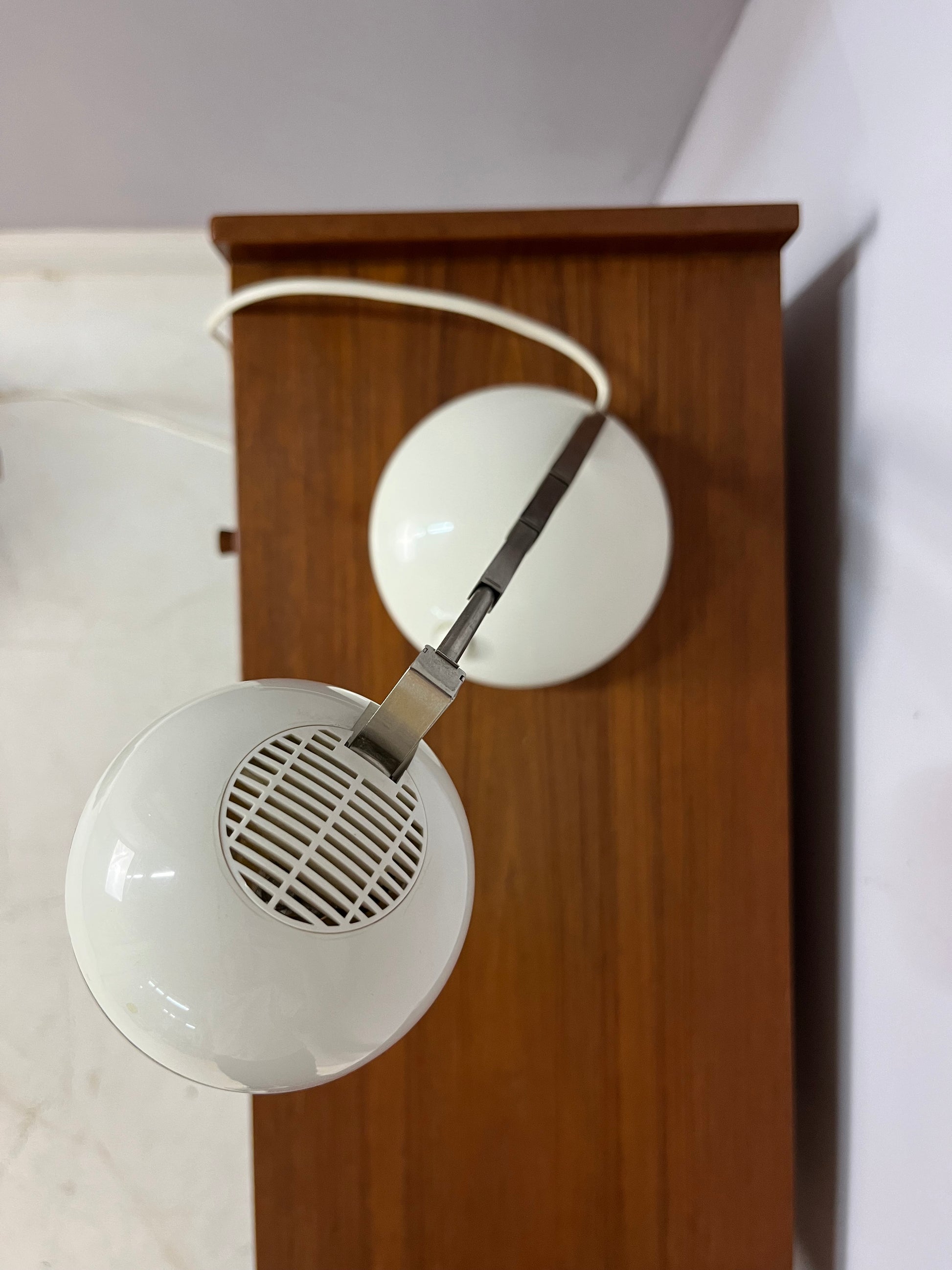 Schreibtischlampe weiß Chrom mit Teleskoparm von Eichhoff Werke