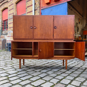 Highboard Teak mit runden Griffen