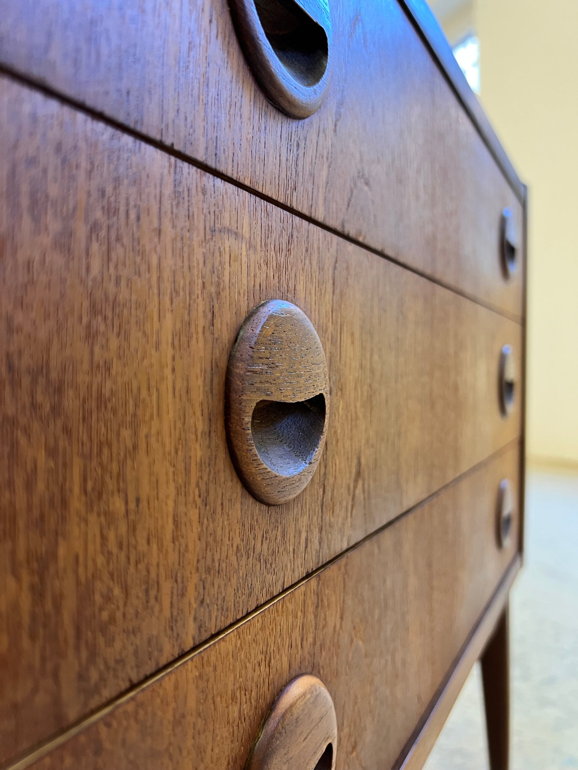 Kleine Kommode Teak aus Dänemark