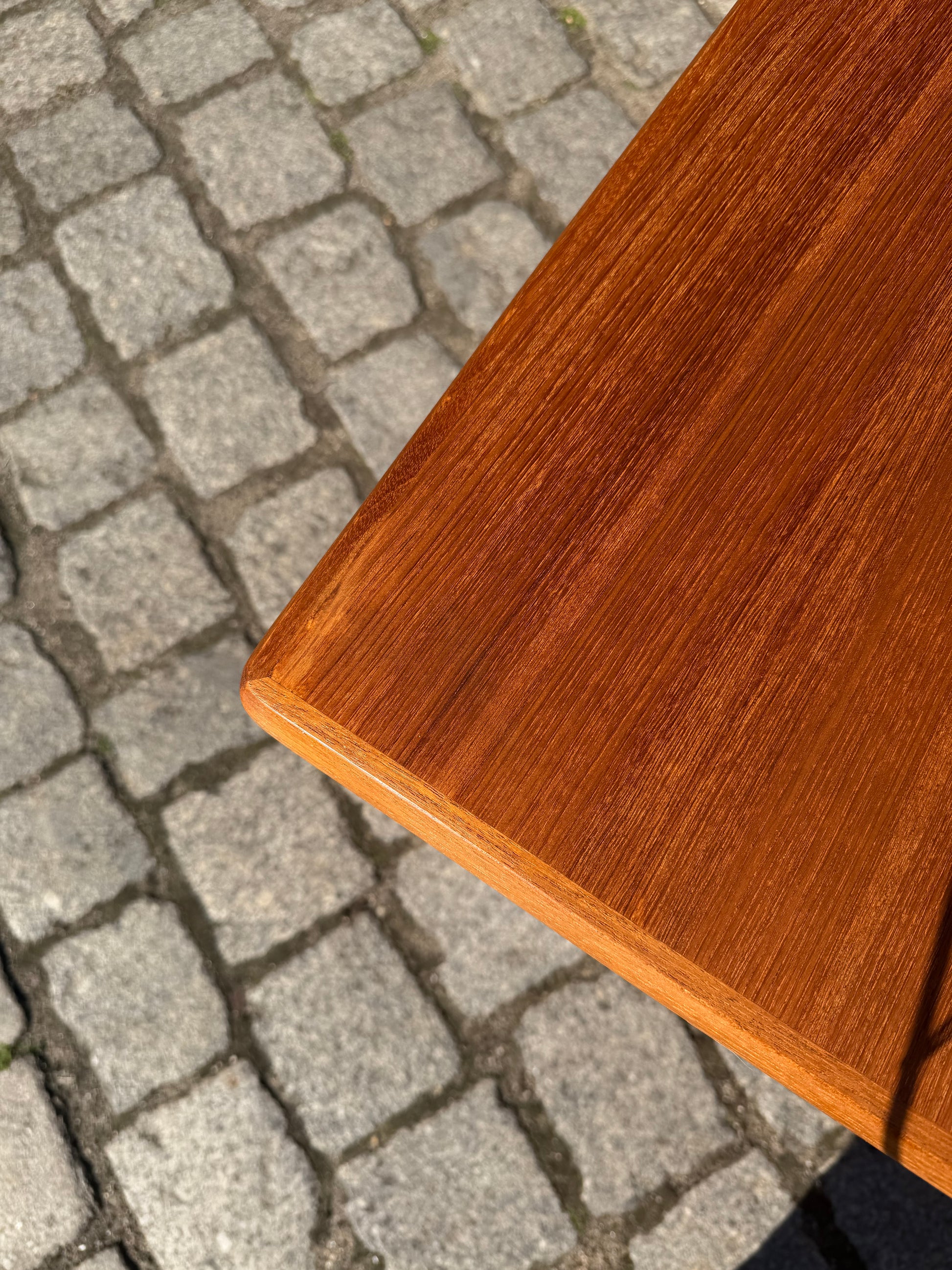 Ausziehbarer Esstisch Teak von Henning Kjærnulf