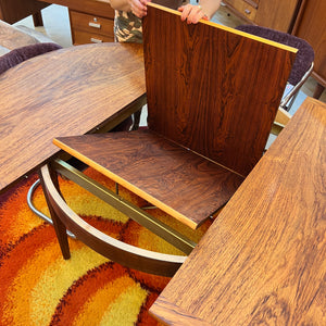 Runder Esstisch Teak mit Butterfly Auszug