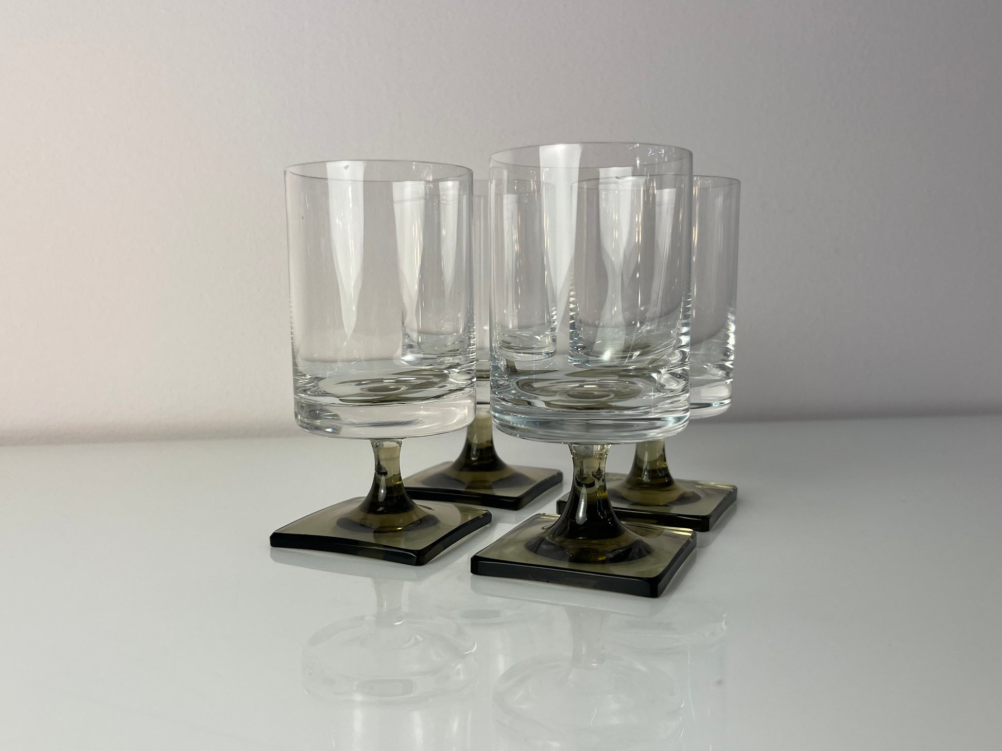 Set: 4x Weinglas Modell Berlin mit Rauchfuß von Georg Jensen für Rosenthal