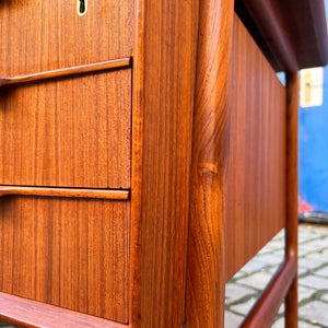 Freistehender Schreibtisch Modell 75 Teak von Gunni Omann für Omann Jun